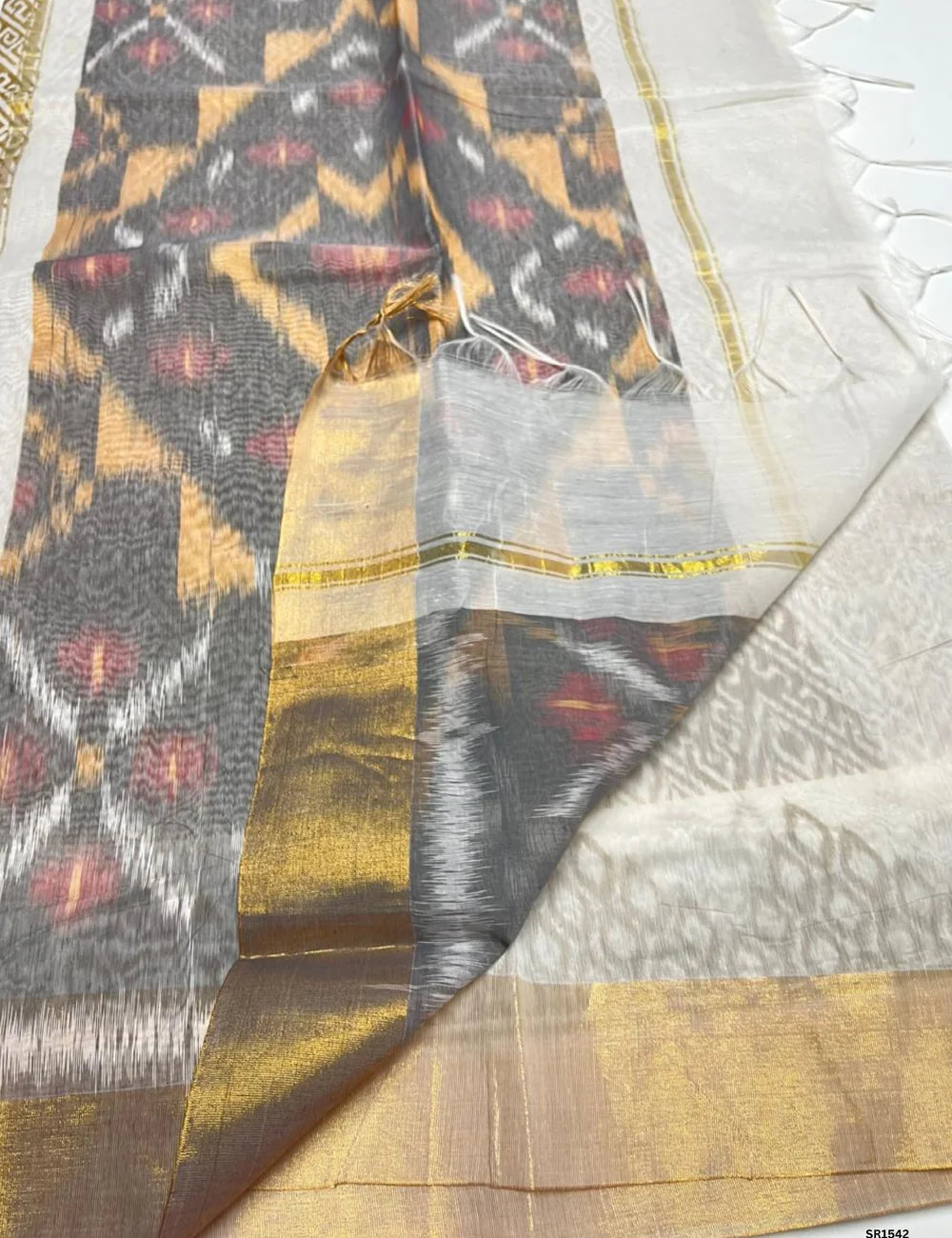 Half White & Black - Ikkat Kotta Cotton Saree