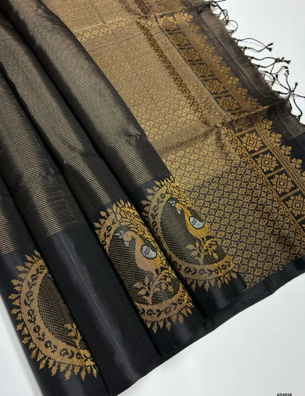 Black - Facncy Border Soft Silk Saree