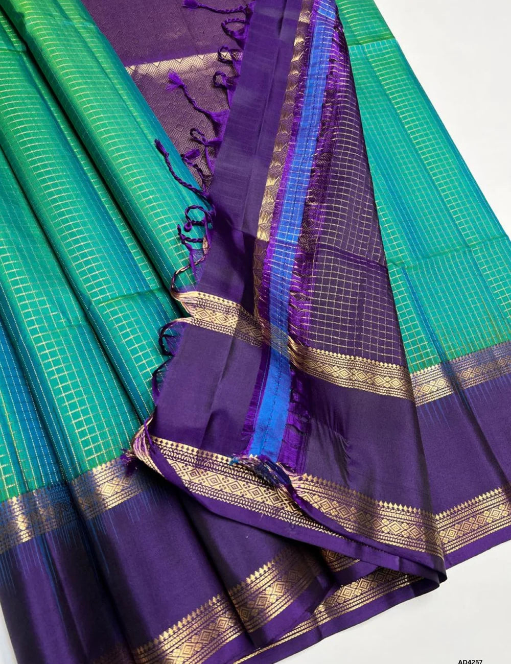 Green & Purple - Checkerd Retta Pet Saree
