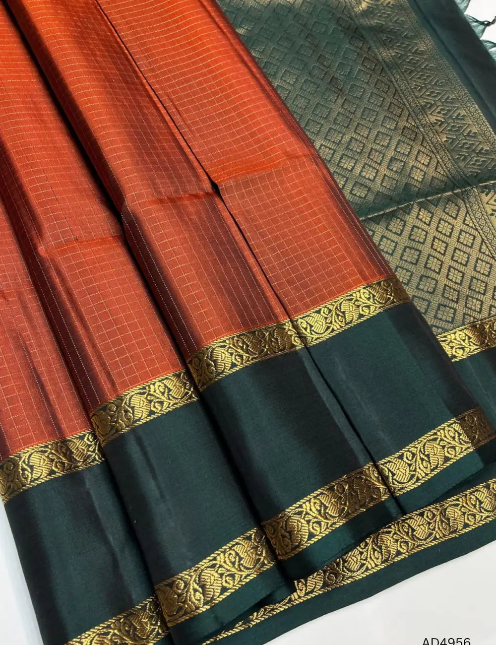Rust & Green - Retta Pet Soft Silk Saree