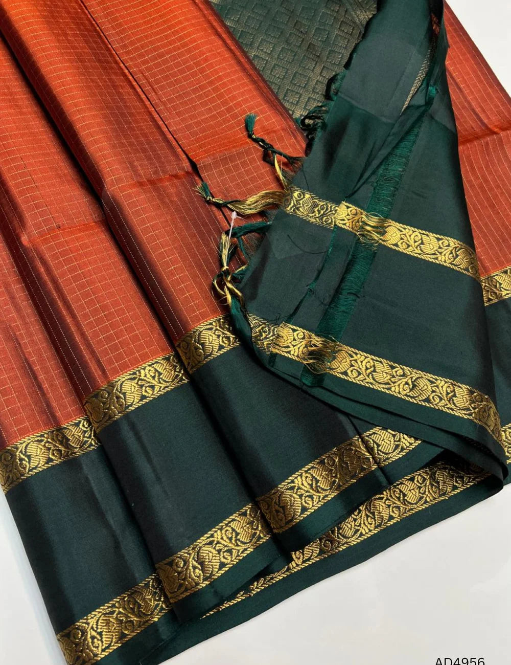 Rust & Green - Retta Pet Soft Silk Saree