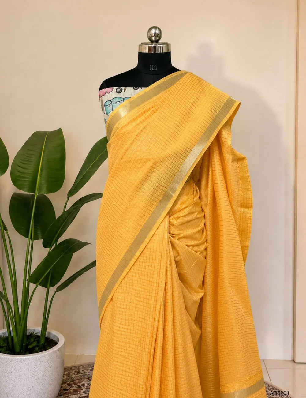 California Peach - Moonga Silk  Saree