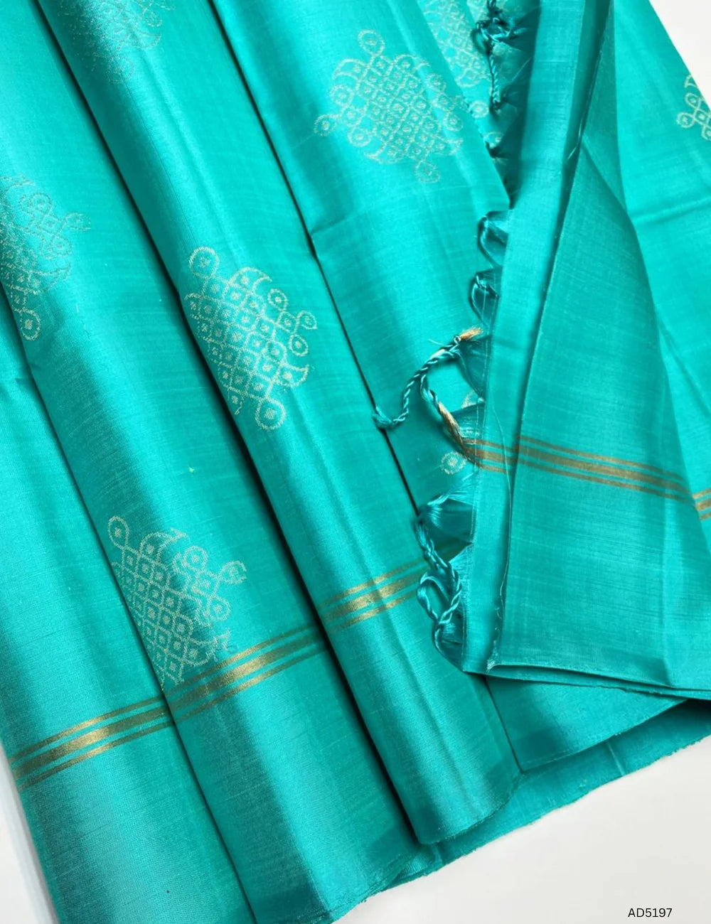 Turquoise - Kolam Soft Silk Saree