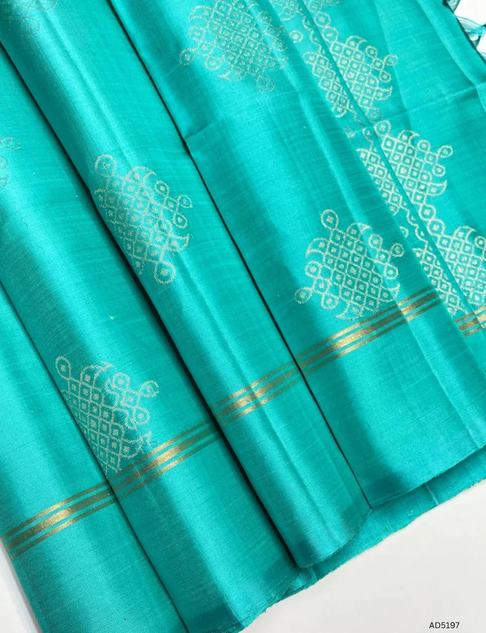 Turquoise - Kolam Soft Silk Saree