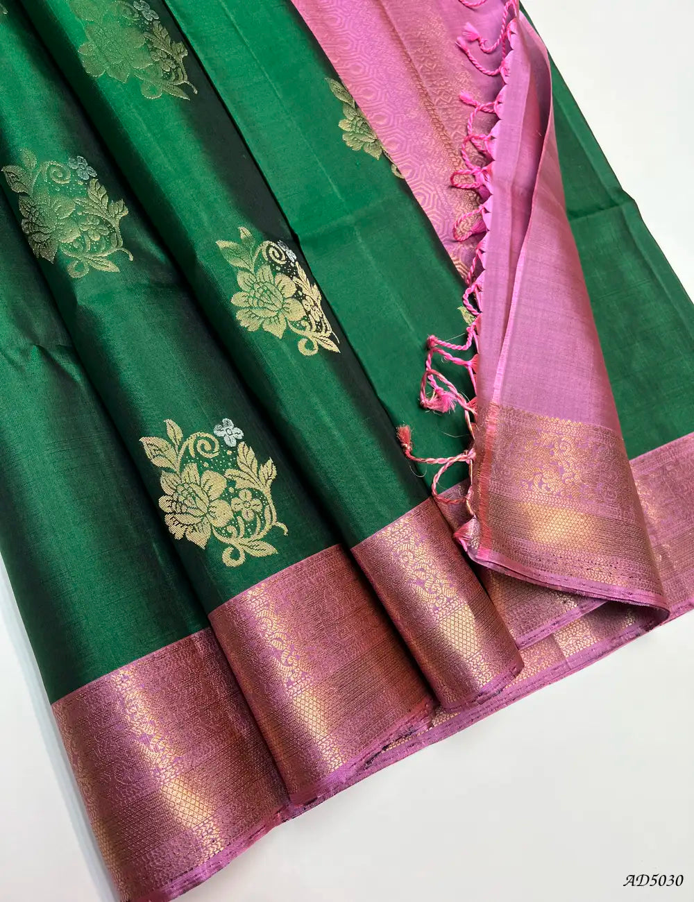 Green & Pink - Kanchi Border Soft Silk Saree Front View