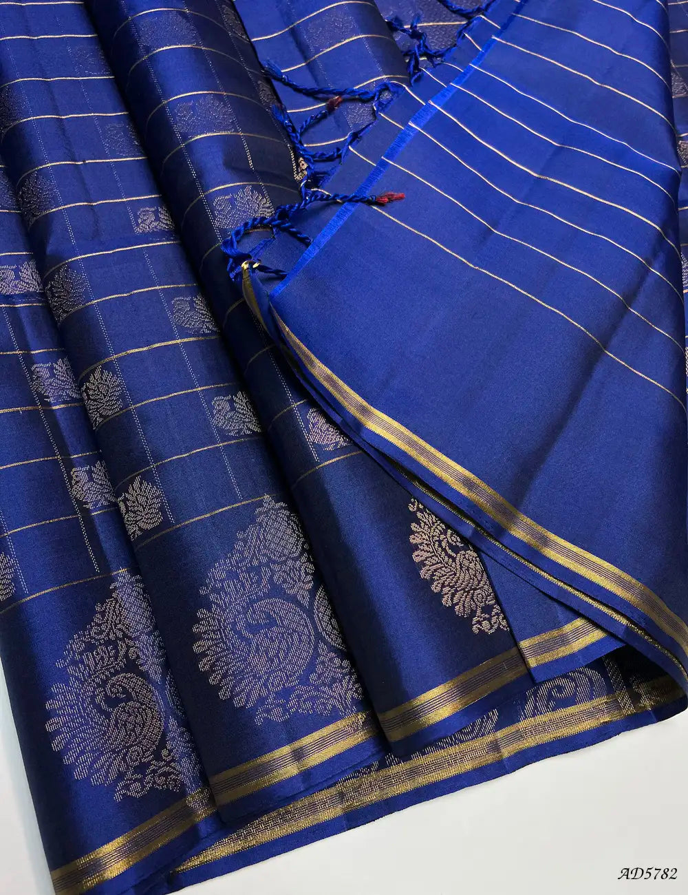Ink Blue - Checkerd Soft Silk Saree Pallu View