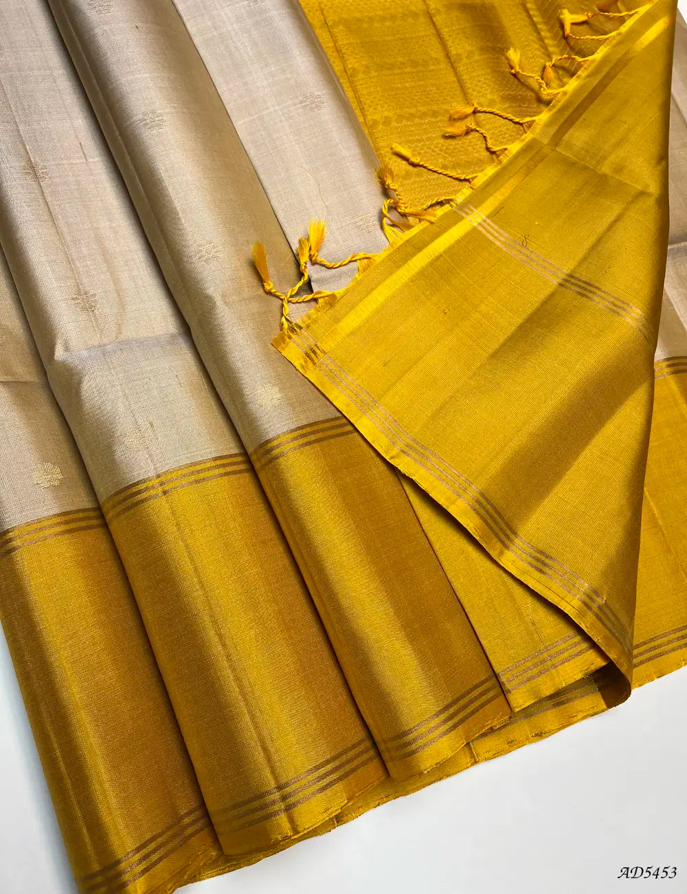 Ivory & Yellow - Soft Silk Saree Pallu View