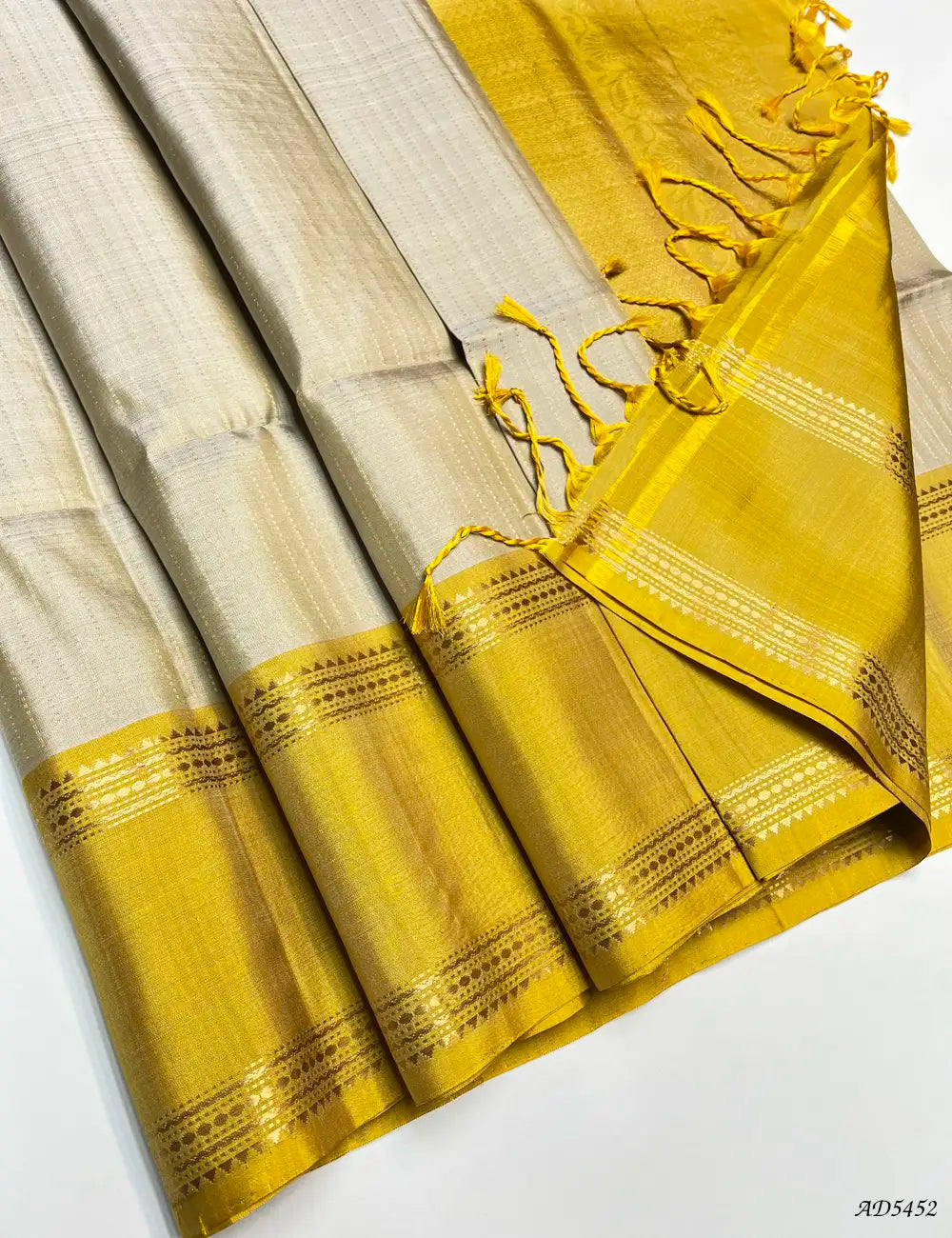 Ivory & Yellow - Vairaoosi X Retta Pet Soft Silk Saree Front View