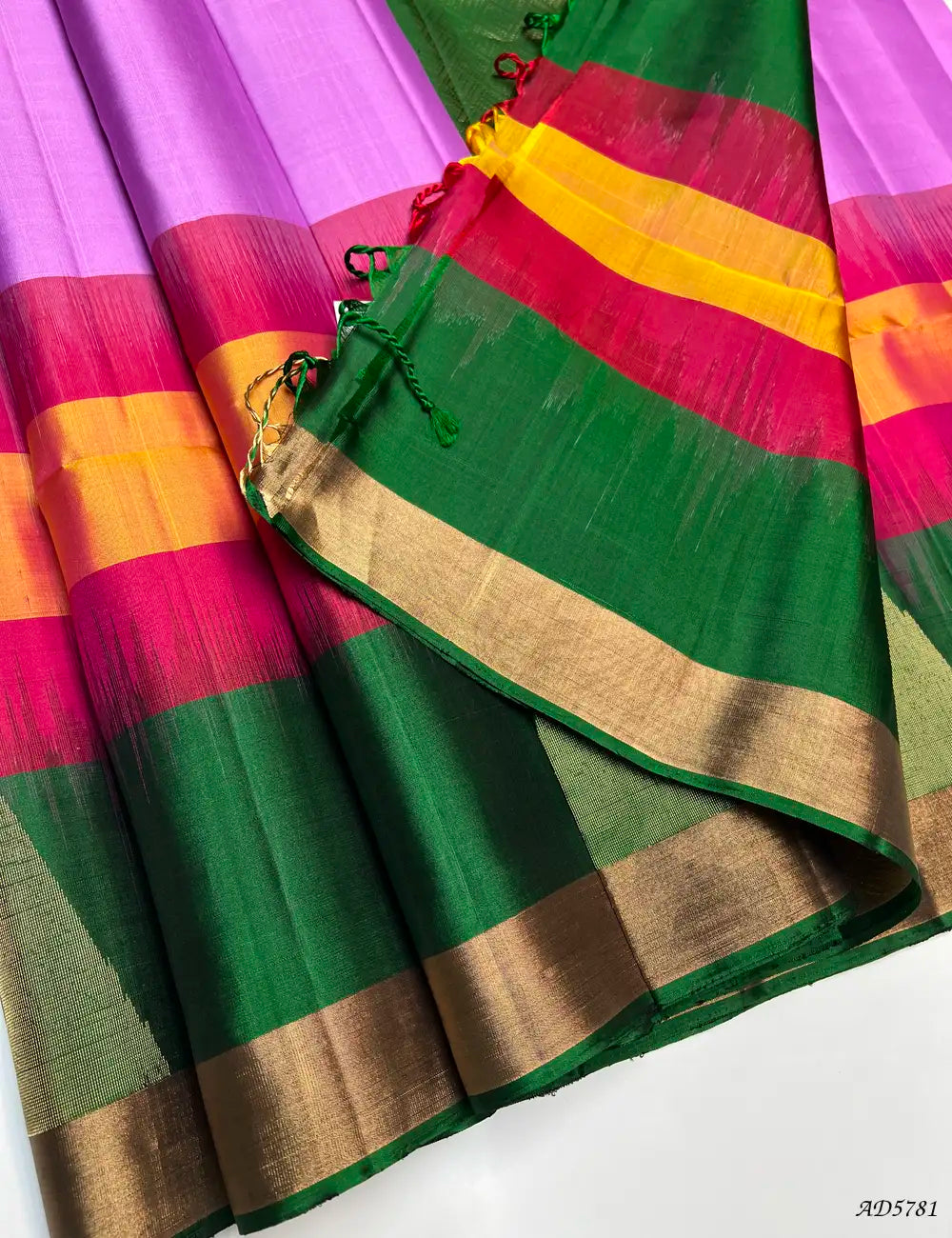 Lavender & Green - Fancy Border Soft Silk Saree Pallu View