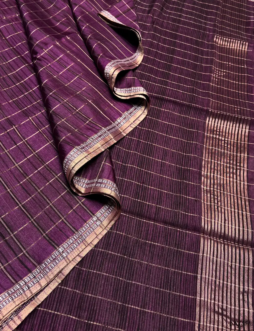 Magenta - Checks Tussar Silk Saree Pallu View