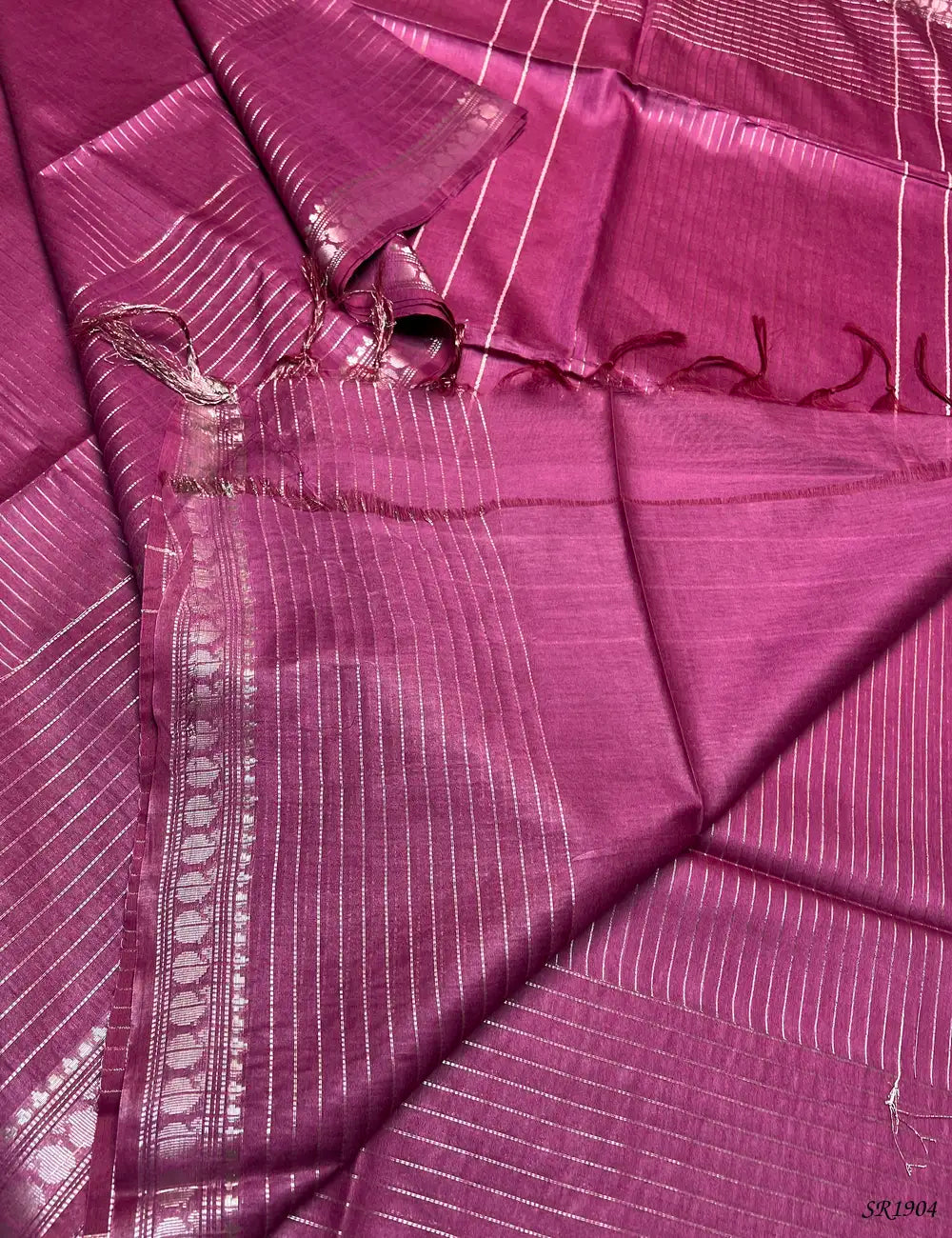 Magenta - Moonga Silk Saree Pallu View
