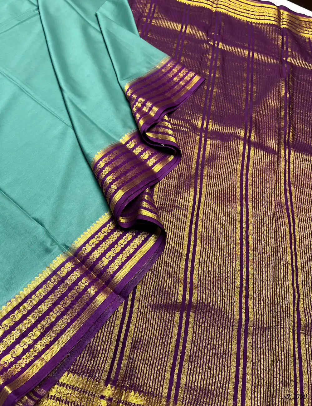 Mint Green & Purple - Mysore Crepe Saree Pallu View