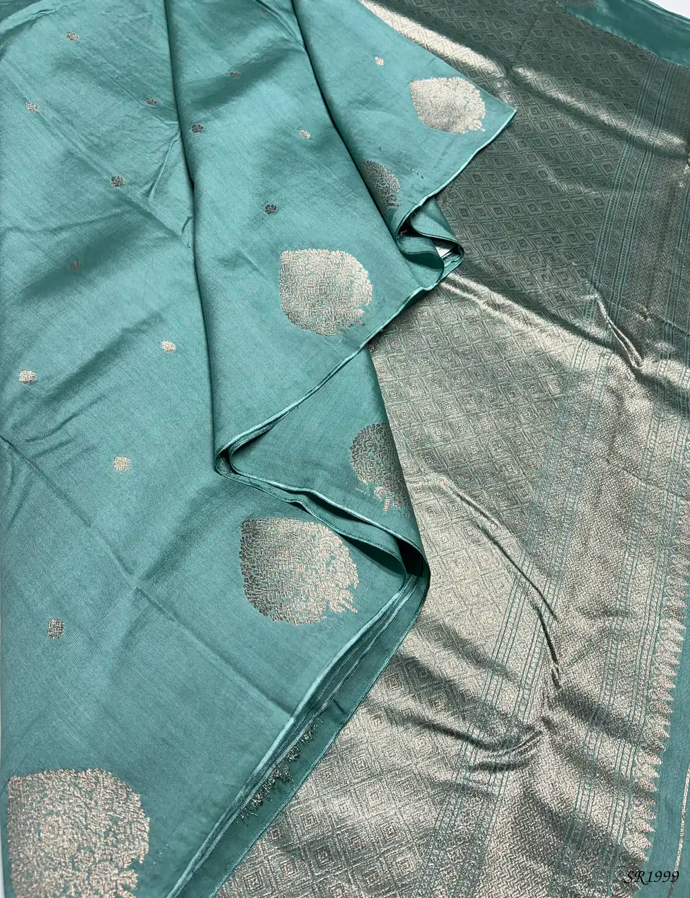 Mint Green - Viscose Georgette Saree Pallu View
