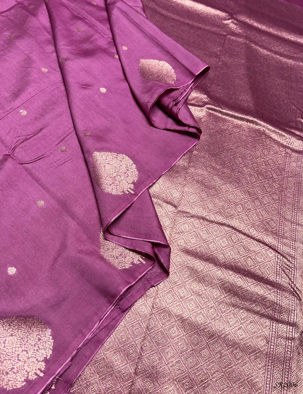 Panner Rose - Viscose Georgette Saree Pallu View