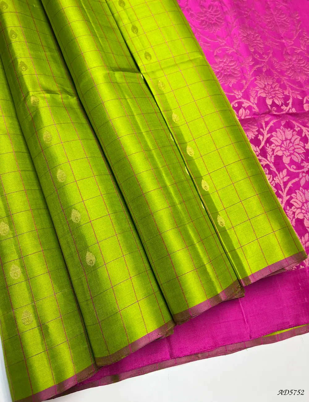 Parrot Green &Pink - Checkerd Soft Silk Saree Front View