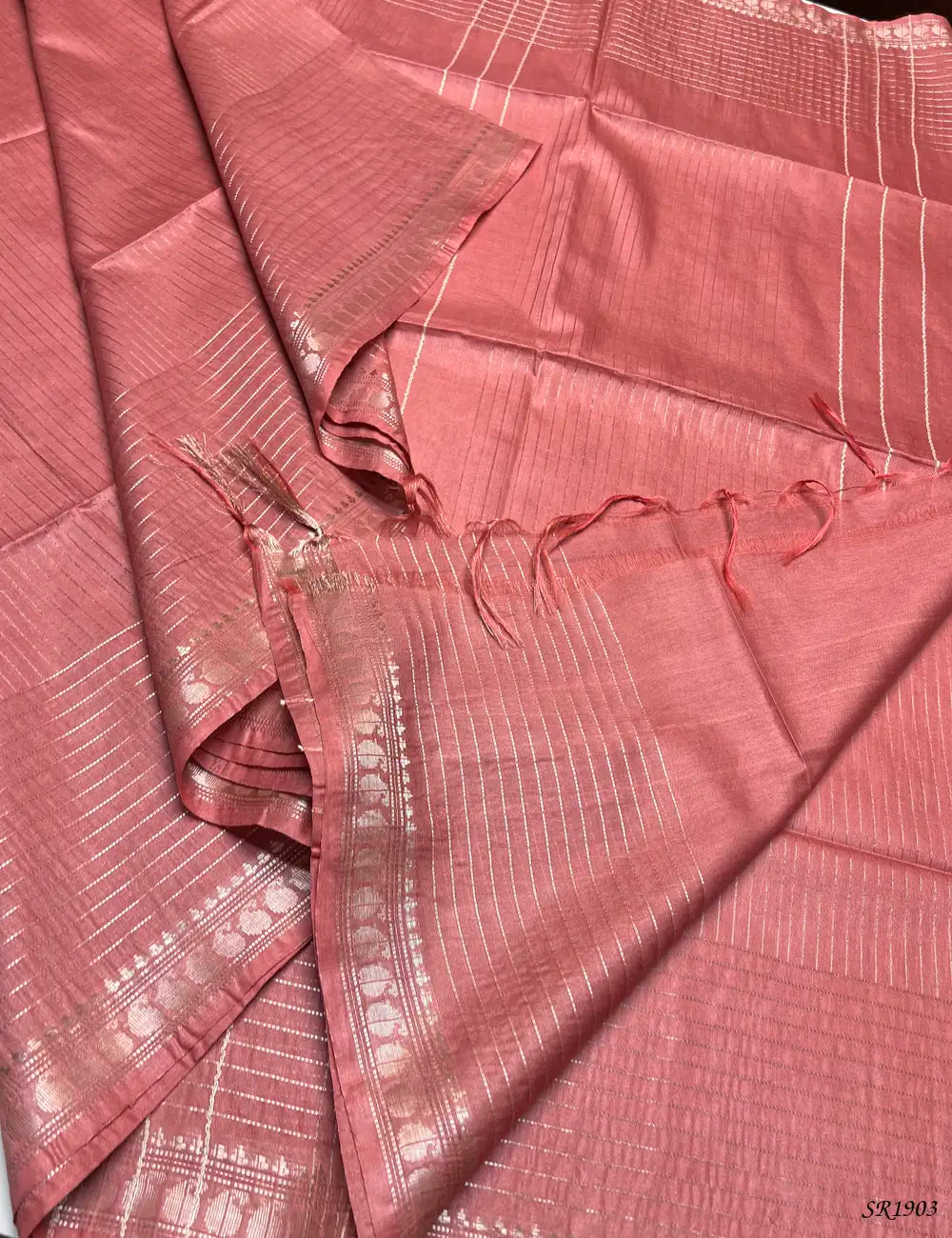 Peach - Moonga Silk Saree Pallu View