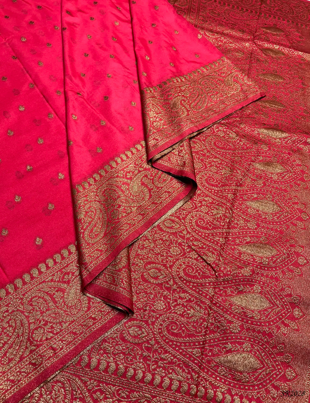 Pink - Banaras Weaves Saree Pallu View