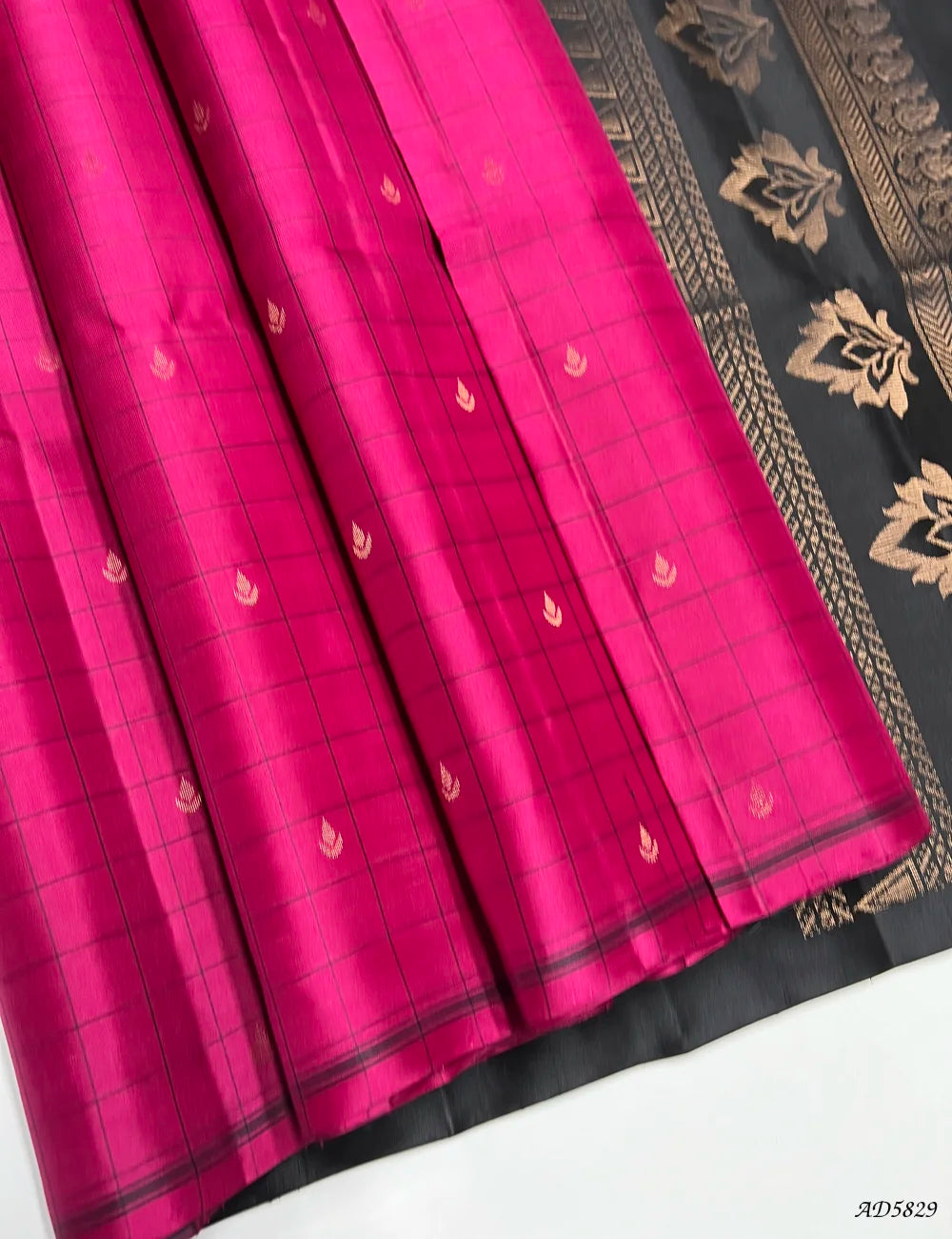 Pink & Black - Checkerd Soft Silk Saree Front View