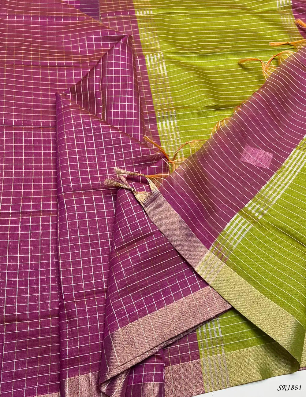 Pink & Green - Fancy Semi Tussar Saree Pallu View