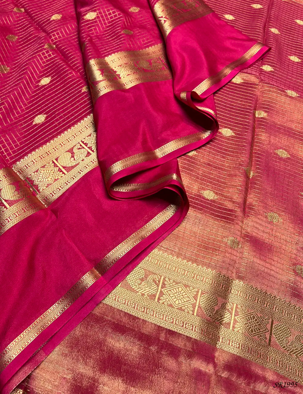 Pink - Mysore Crepe Saree Pallu View