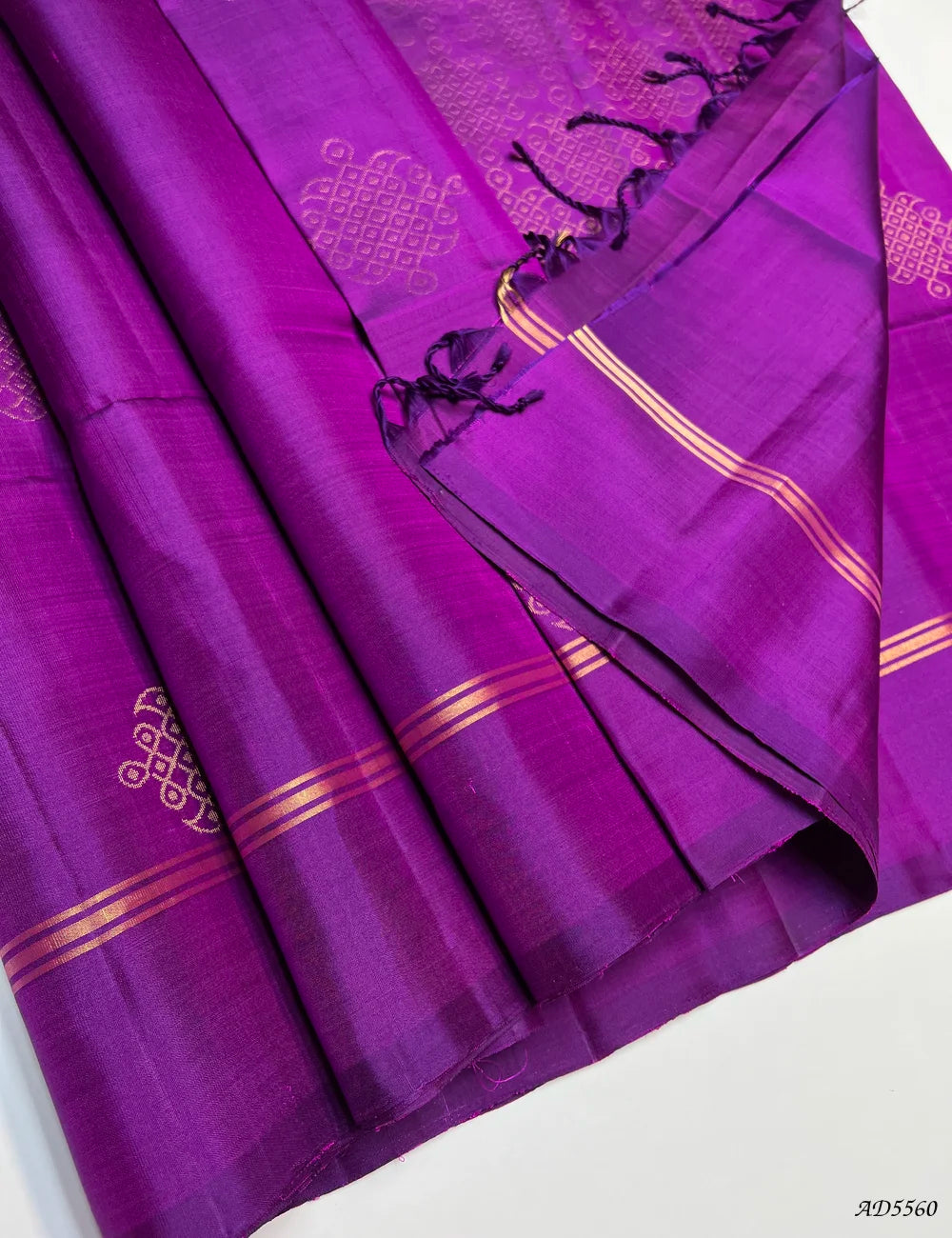 Pink Plum - Kolam Soft Silk Saree Pallu View