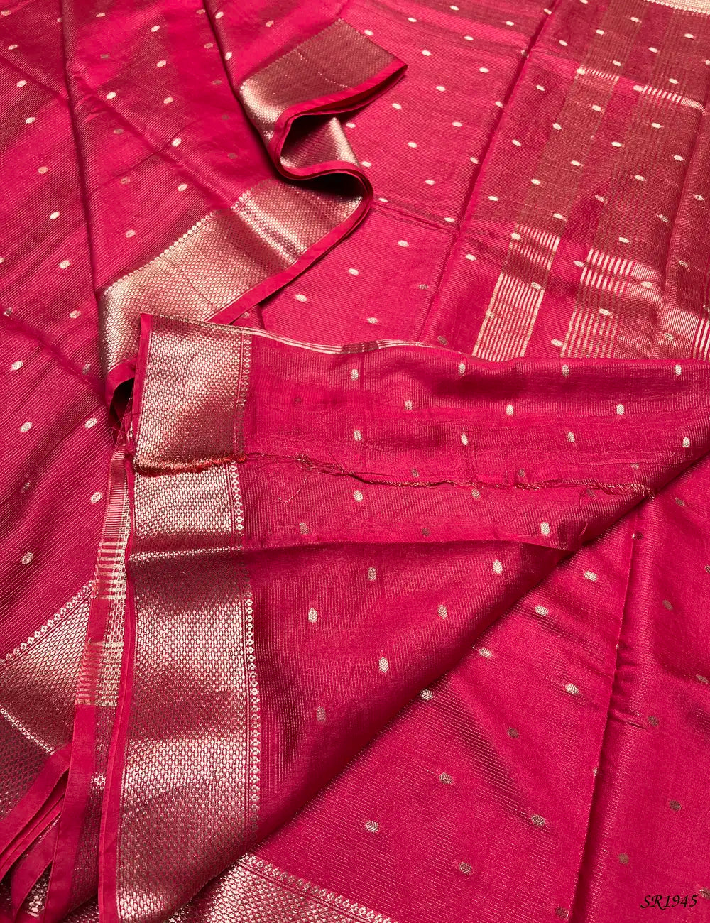 Pink - Viscose Saree -