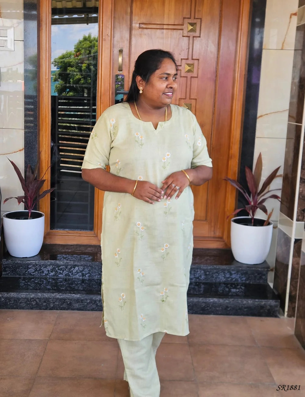 Pista Green - Linen Co-Ord Set Front View