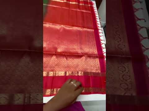 Green & Orangish Pink - Checkerd Retta Pet Soft Silk Saree