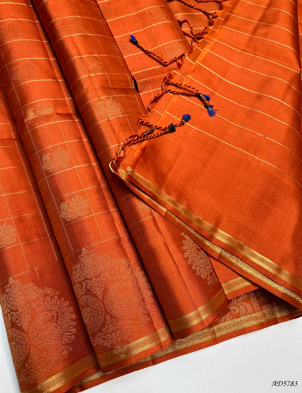 Pumpkin Orange - Checkerd Soft Silk Saree Pallu View