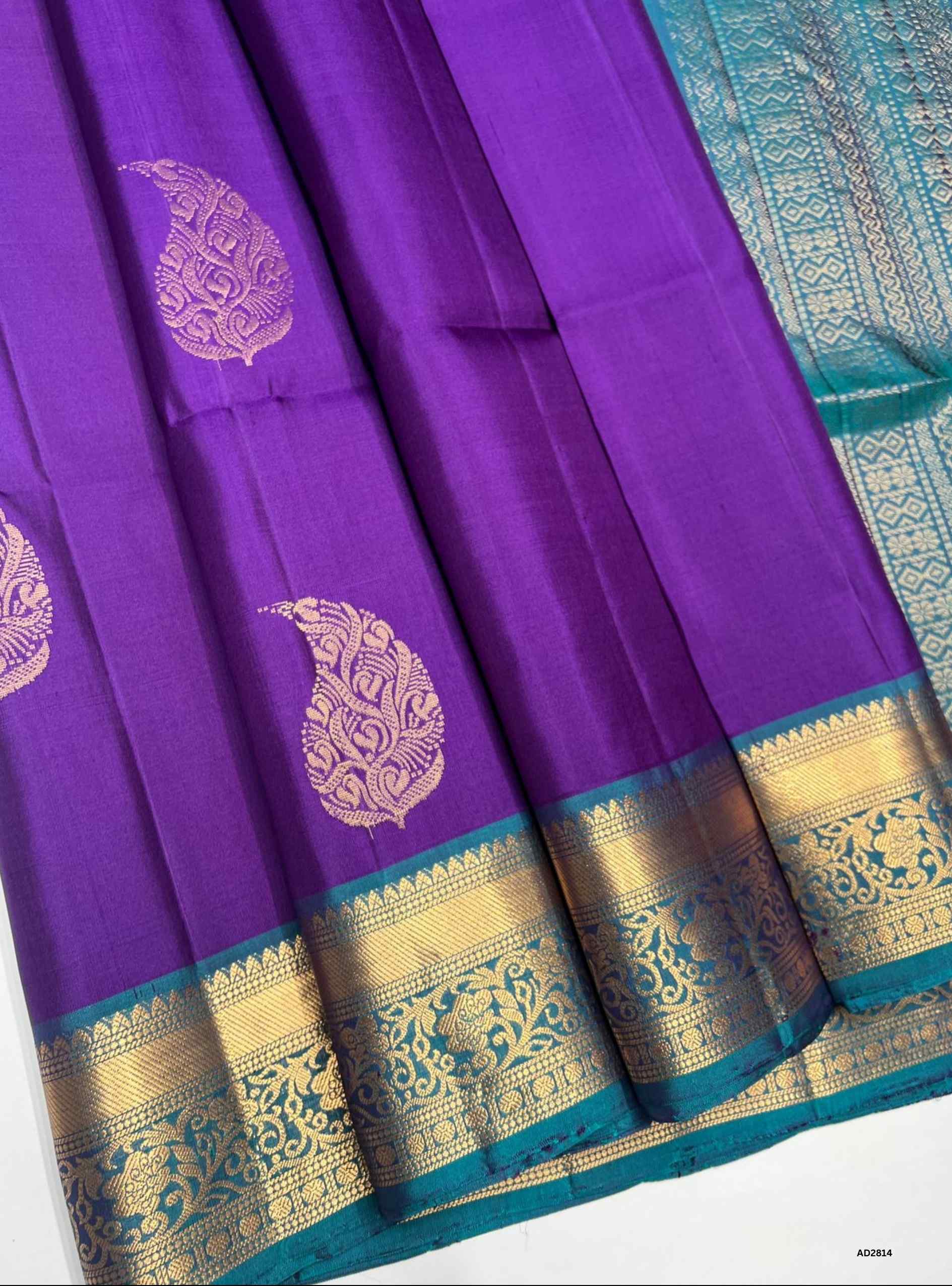 Soft Silk Saree in Purple body with Emerald Green pallu, Jacquard border design, Half Fine Gold Zari, Ikat handwoven motifs, 6.25m length including blouse