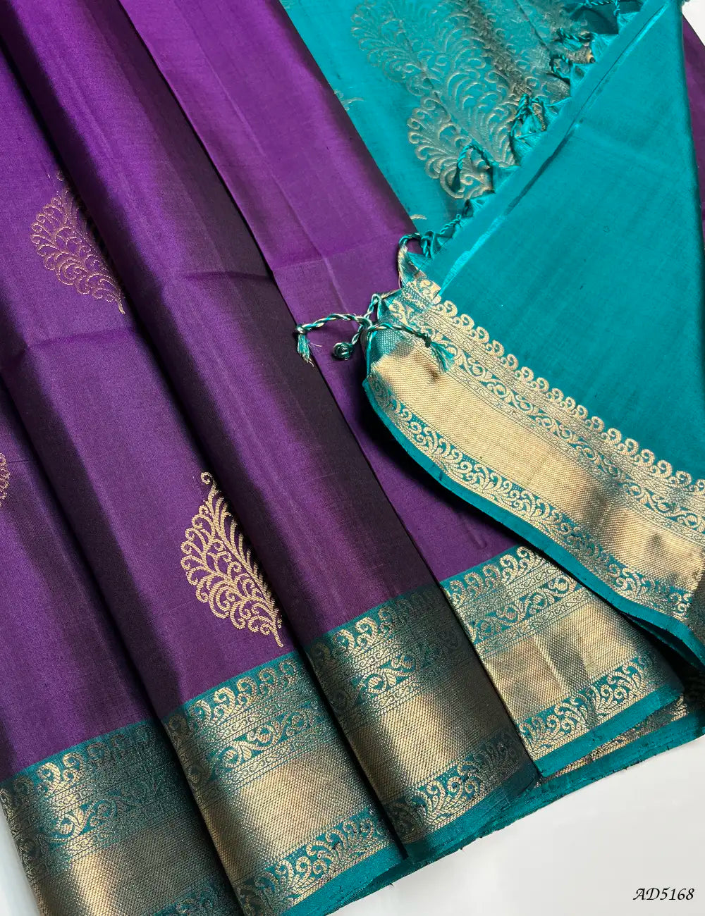 Purple & Emeraled Green - Kanchi Border Soft Silk Saree Pallu View