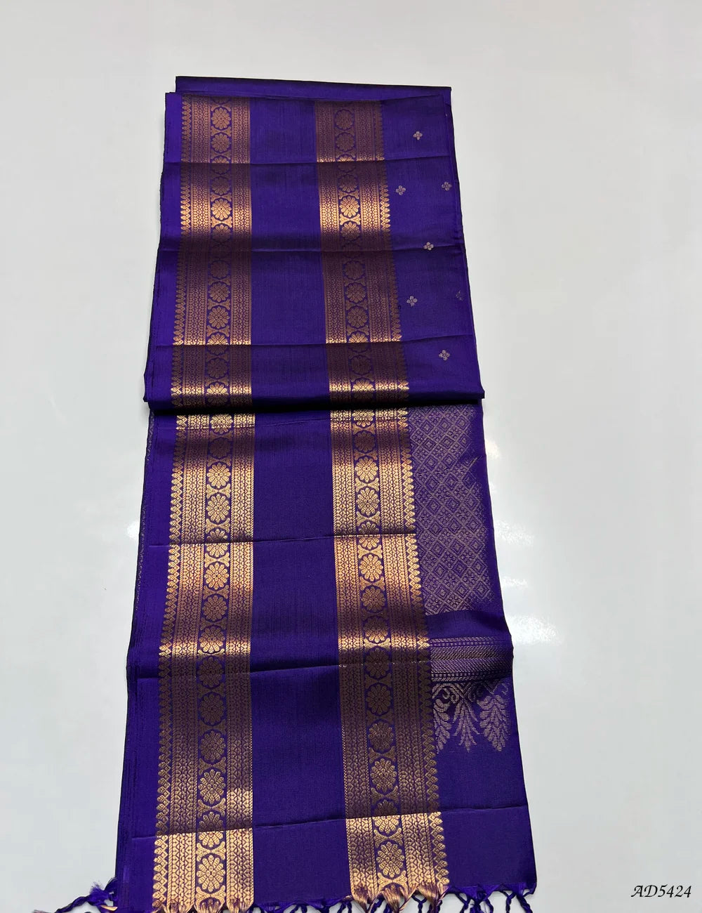 Purple - Retta Pet Soft Silk Saree Front View