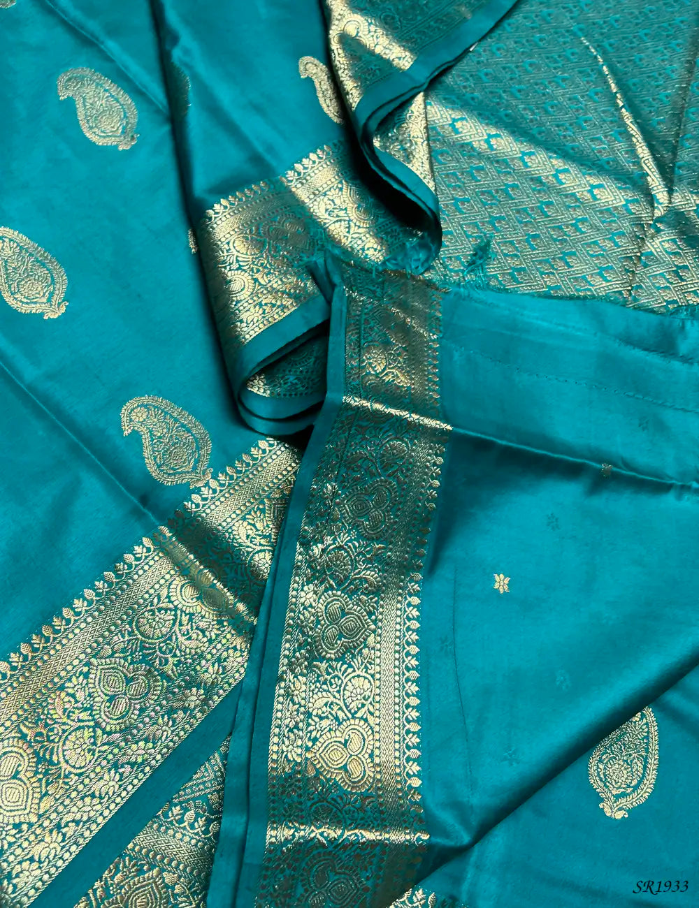 Rama Green - Semi Banaras Saree Pallu View