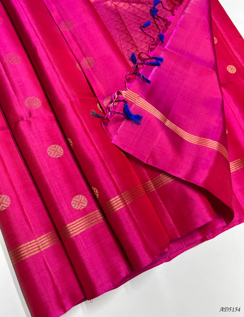 Rani Pink - Soft Silk Saree Pallu View