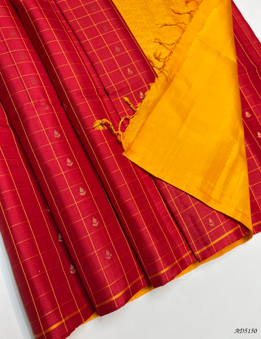 Red & Mango Yellow  - Checkerd Soft Silk Saree Pallu View