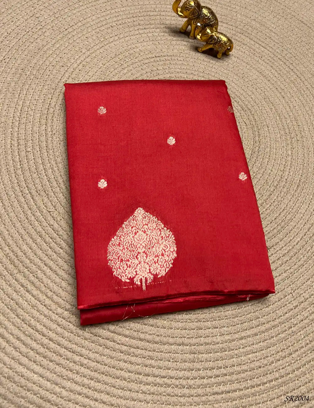 Red - Viscose Georgette Saree Front View