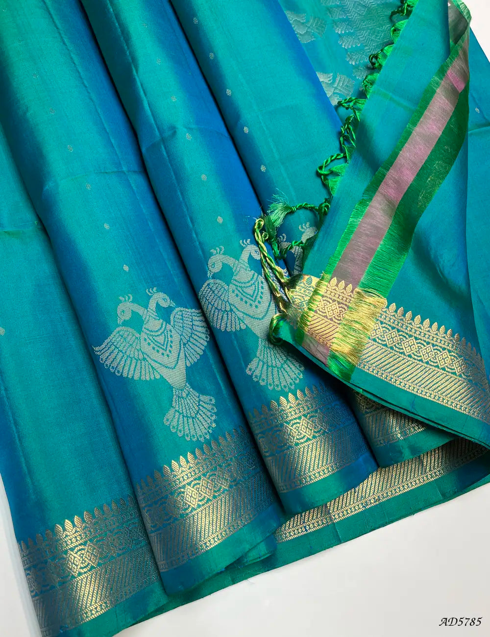 Tiffany Blue - Kanchi Border Soft Silk Saree Pallu View