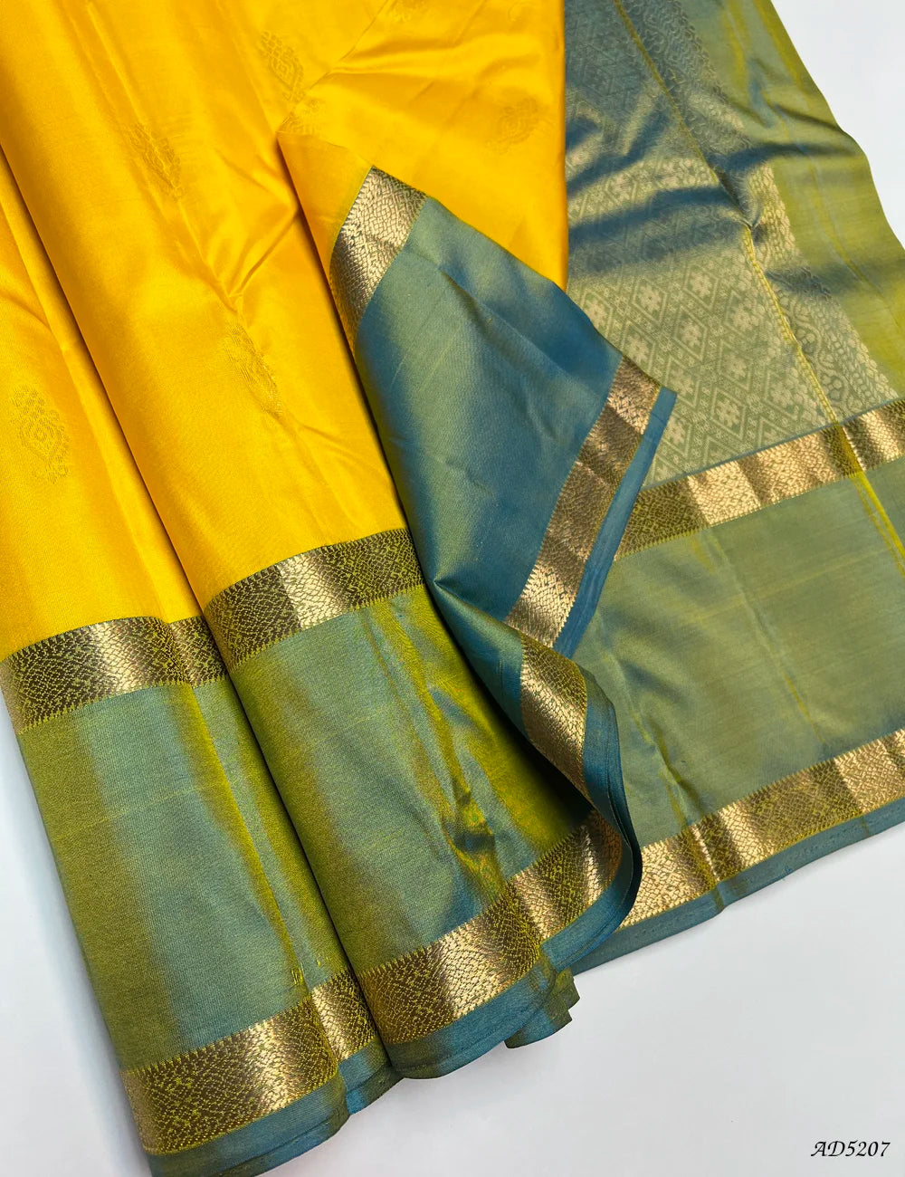 Yellow & Dual Tone Green - Retta Pet Border Soft Silk Saree Front View