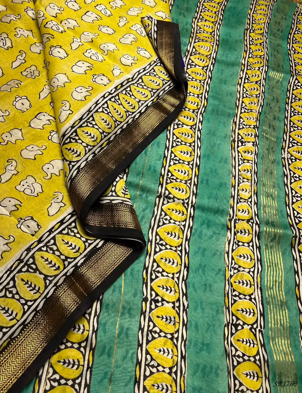 Yellow - Maheshwari Silk Cotton Saree Pallu View